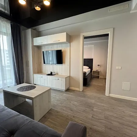 Almiro 11 Apartmán *